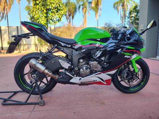 KAWASAKI NINJA ZX-6R 